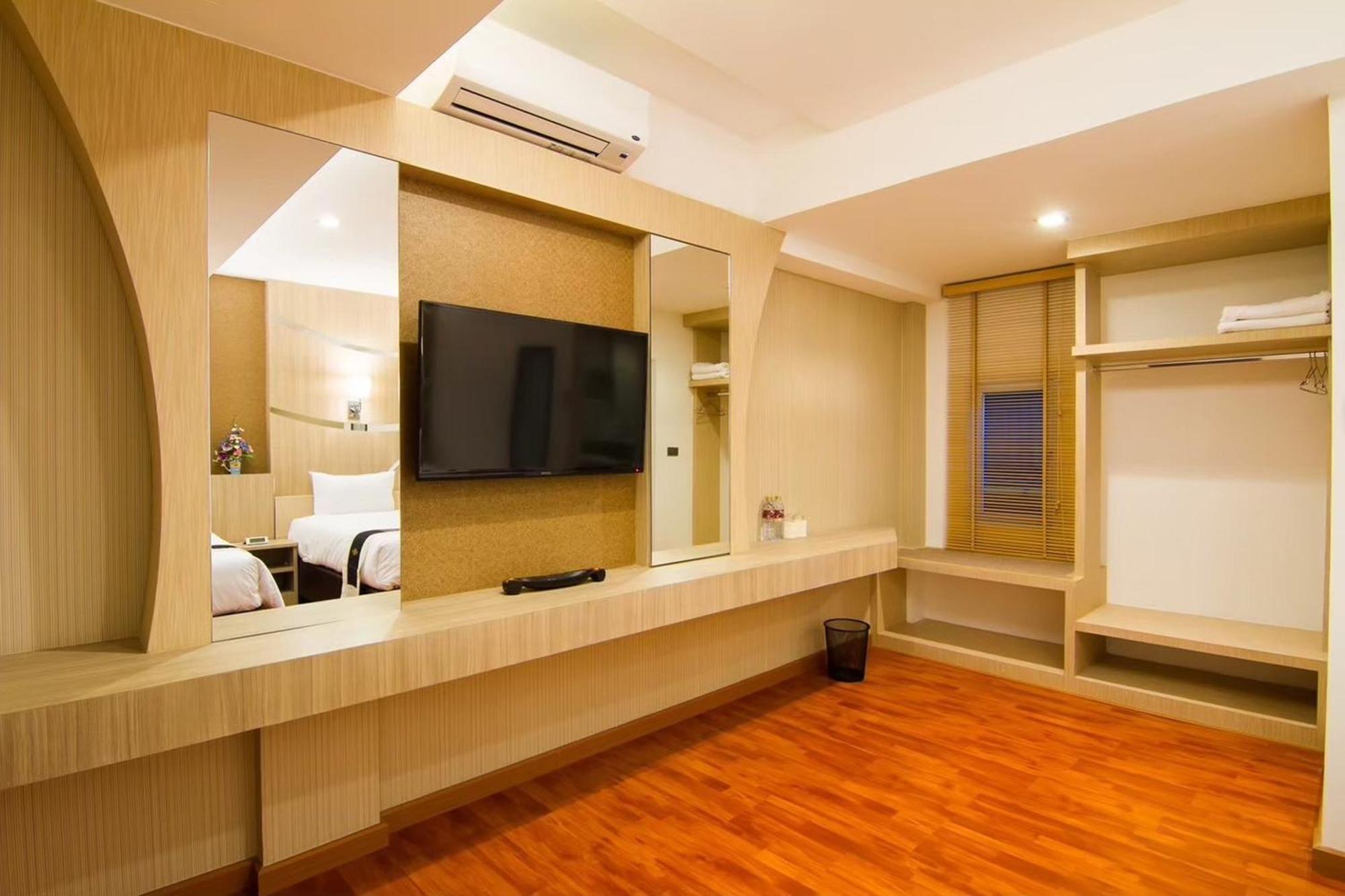 Delio Boutique Hotel Udon Thani Bagian luar foto