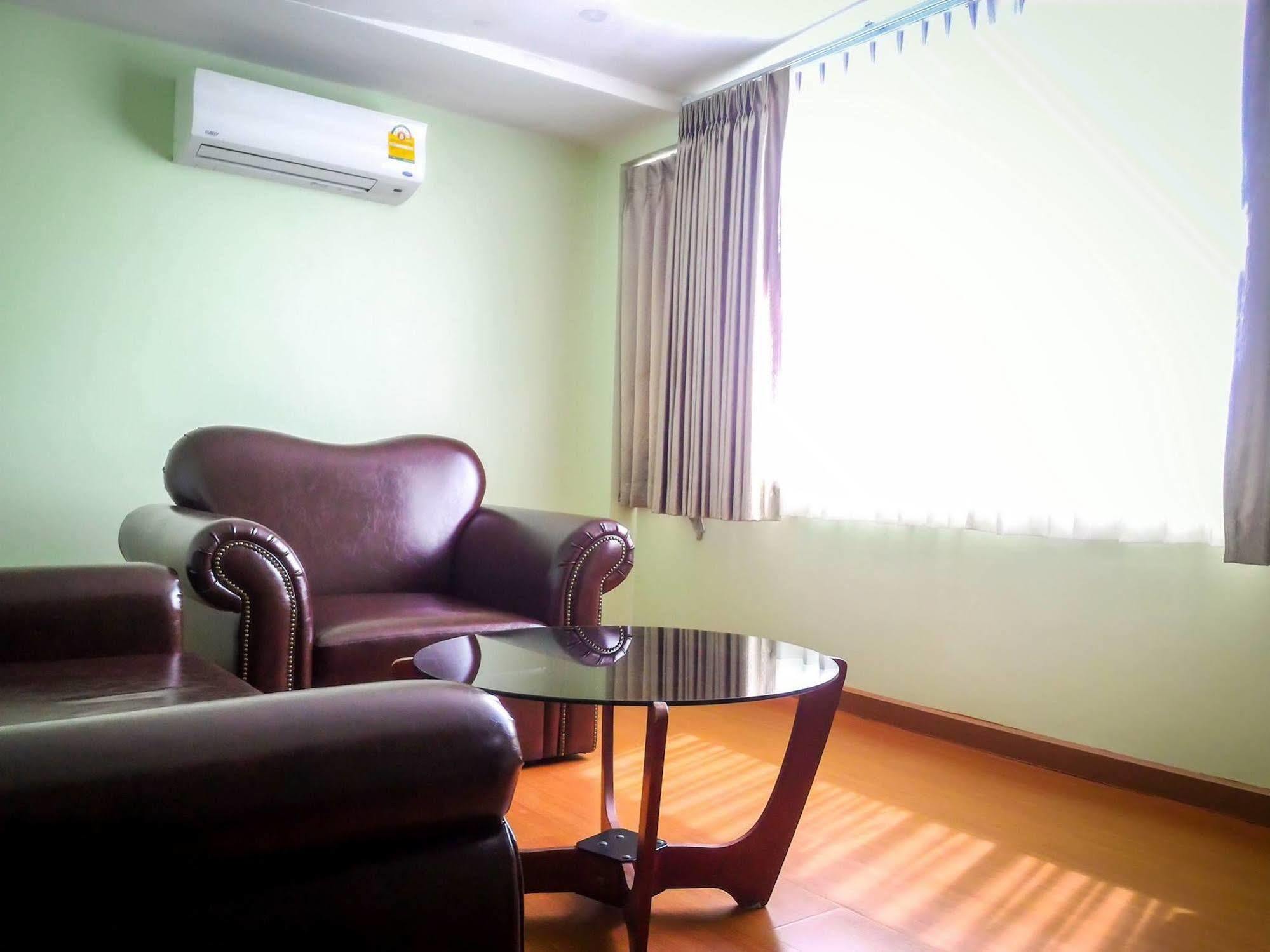 Delio Boutique Hotel Udon Thani Bagian luar foto